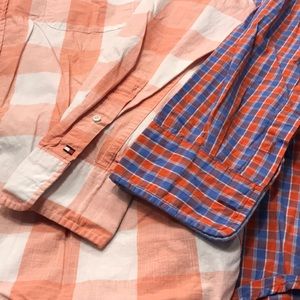 2 men’s XL shirts Tommy Hilfiger/Johnston & Murphy